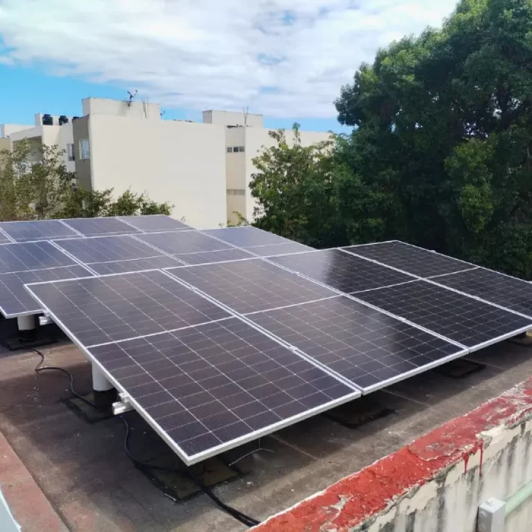 energía-solar-paneles-cantarrana-riviera-maya